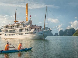 Paradise Luxury Private Charter Cruise