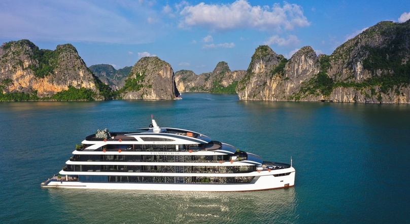 Lumiere Cruise