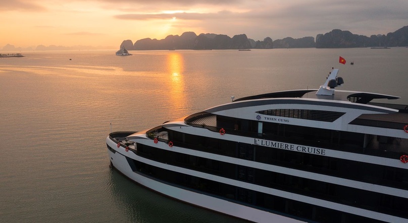 Lumiere Cruise