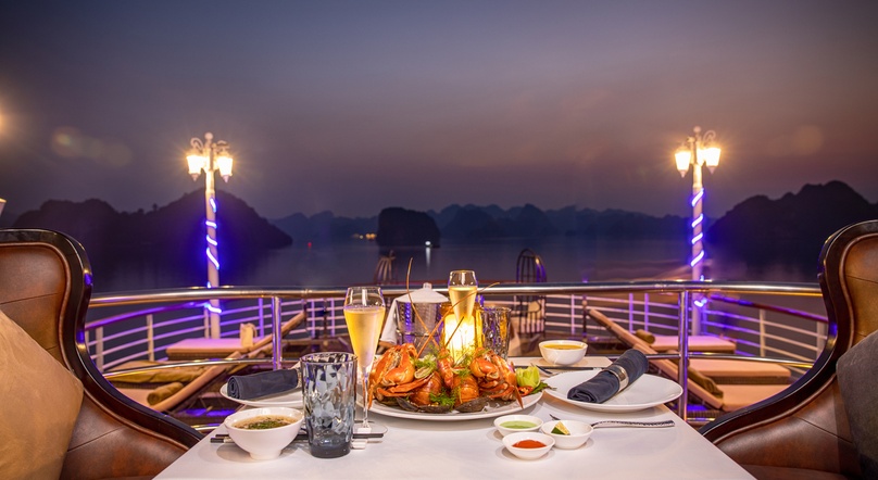 Paradise Elegance Cruise