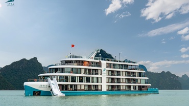 Lyra Grandeur Cruise