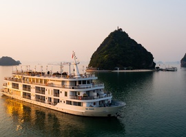 Paradise Elegance Cruise