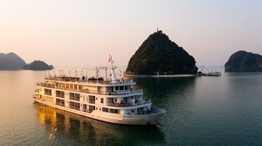 Paradise Elegance Cruise