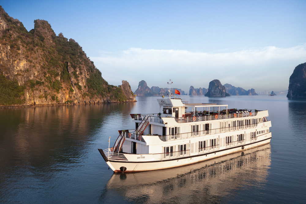 Lily Cruise in Halong Bay